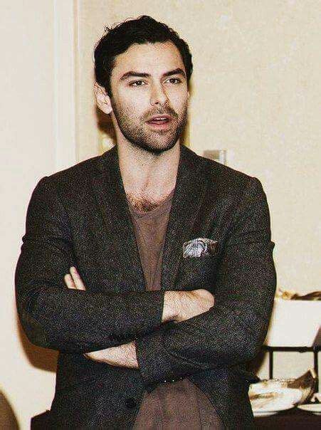 Before the second series of poldark, aidan had had his hair cut short for another role, so had to wear a wig when he return to pay ross. Aidan with short hair. | Poldark and Aidan Turner's Hair ...