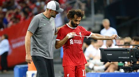 Jurgen Klopp Insists Mo Salah Is Super Committed To Liverpool After Huge Saudi Bid Fourfourtwo