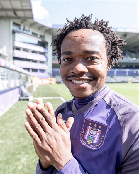 Percy muzi tau (born 13 may 1994) is a south african professional footballer who plays for premier league club brighton & hove albion and the south african national team. Bafana Bafana star Percy Tau joins Belgium side Anderlecht