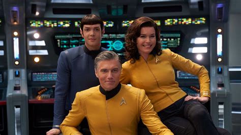 Exclusive Star Trek Strange New Worlds Will Have A Non Binary