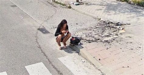Google Maps Street View Catches Photo Of Woman Squatting In Risqu