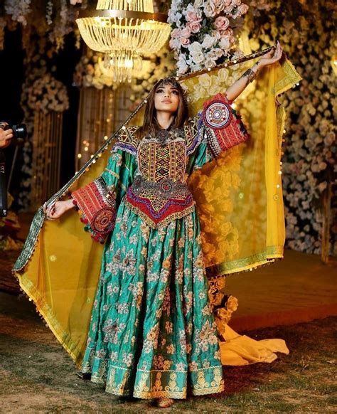 Pin By Baktash Abdullah On Afghan Dress Afghan Dresses Afghan