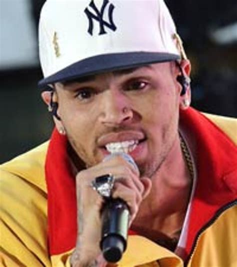 Chris Brown ‘today Concert Singer Performs ‘turn Up The Music And More