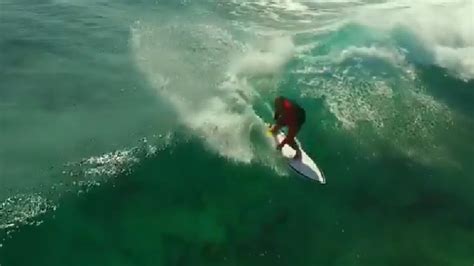 Great Barrier Reef Surfers Have Found The Perfect Break Off Cairns