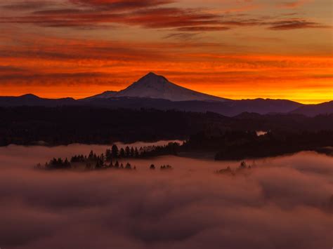 Mt Hood At Sunrise From Jonsrud Viewpoint Smithsonian Photo Contest