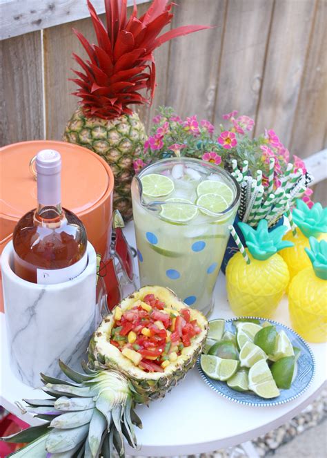 Summer Pineapple Theme Party