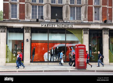 London Uk July 9 2016 Harvey Nichols Flagship Store In