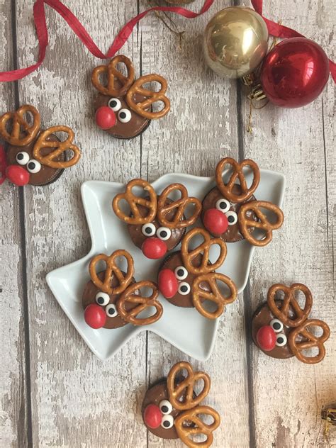 There are 3215 baking christmas kit for sale on etsy, and they cost $19.05 on average. How to Make No-Bake Reindeer Oreo Cookies for Christmas! | Christmas cookies kids, Christmas ...