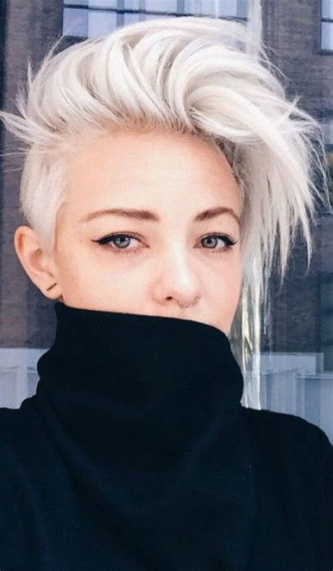 Idée Tendance Coupe Coiffure Femme Blond polaire photos qui vont vous faire