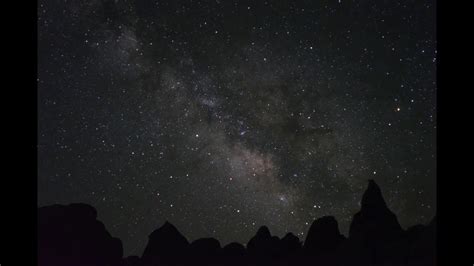 Timelapse 5 The Milky Way Over Lone Pine Youtube