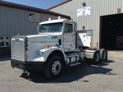 2008 Freightliner Fld120sd