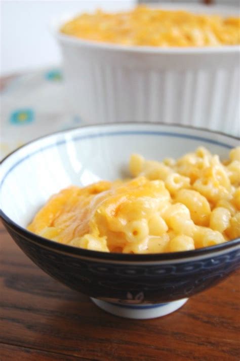 As soon as i saw this mac 'n cheese soup recipe in one of those freebie cuisine at home promo magazines that comes in the mail. Creamy macaroni and cheese | Recipe | Delicious soup ...