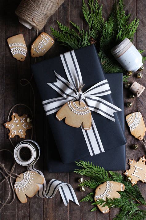 Modern DIY Gift Wrap DIY Gift Wrap Ideas 100 Layer Cake