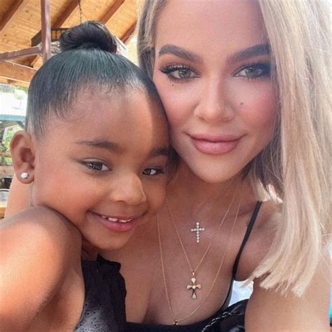 See Khloe Kardashians Daughter True Thompson All Grown Up On 5th