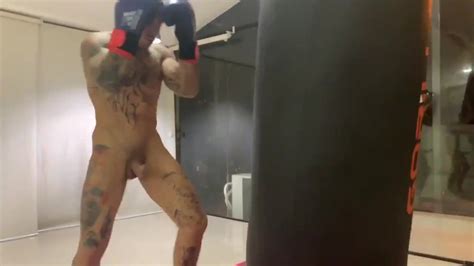 mma fighter nude training