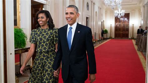 In Return To White House Tradition Biden To Help Unveil Obama White