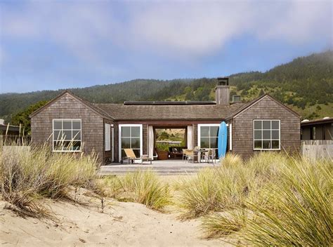 Traditional Beach House In Northern California Stinson Beach House
