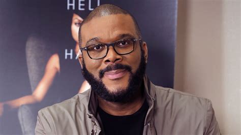 Tyler Perry Surprises Walmart Shoppers By Paying Off All Layaway