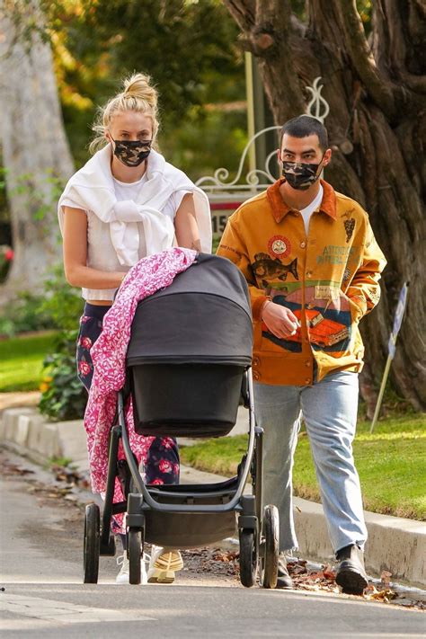 Sophie Turner With Joe Jonas And Daughter Willa Out In Los Angeles