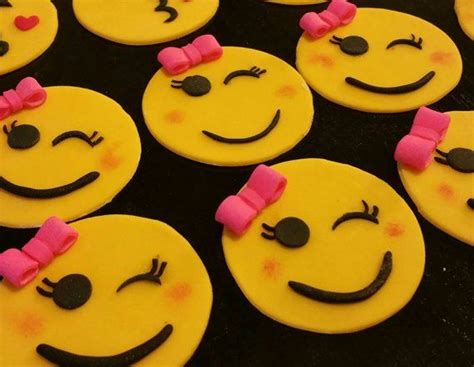 Emoji Cupcake Toppers Smiley Face With Pink Bow Etsy Emoji