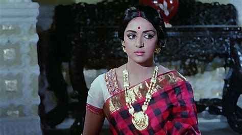 The Story Of A Cinematic Legend Hindi Movie Queen Hema Malini Easterneye Hindi Movies Hema