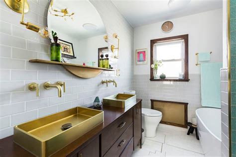 An Eclectic Bath Is A Mix Of Mid Century And Global Style