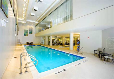 Best New York City Hotels With Swimming Pools