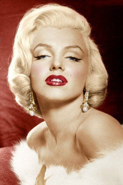 marilyn monroe by frank powolny promotional still for gentlemen prefer blondes 1953 atrizes