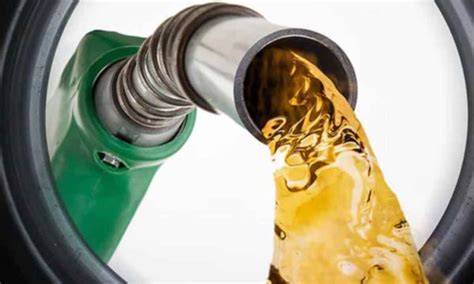 Petrol Diesel Prices Today In Hyderabad Delhi Chennai And Mumbai On
