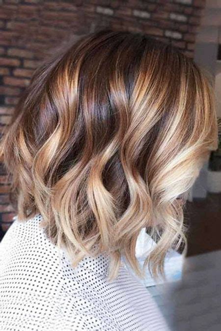 Short brown hair with rose gold highlights. 12 Blonde Highlights on Short Brown Hair | Short ...