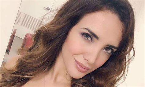 Rosángela Espinoza Posa Muy Hot Con Un Peculiar Detalle Foto Mujer Ojo