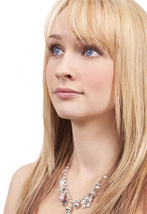Portret Van Mooie Blonde Vrouw Stock Afbeelding Image Of Naald Model 5720595