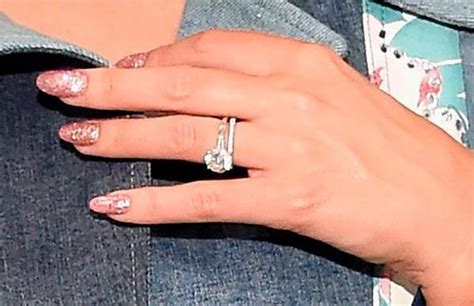 How Big Is Miranda Kerrs Engagement Ring Quora
