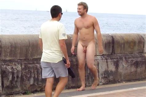 Download Dumb Blond Australian Jock Fully Naked In Public ThisVid Com From Thisvid Com