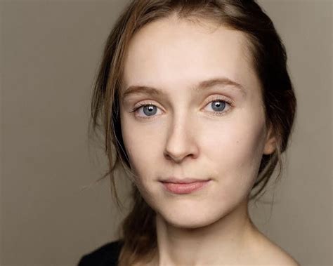 Rose ayling ellis frankie eastenders. Reacting to BBC Eastenders Episode on a Deaf Character's ...