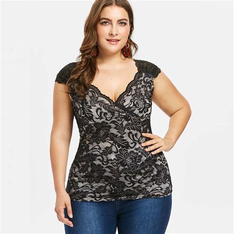 Rosegal Plus Size Floral Lace Two Tone Tank Top Summer V Neck Ruch