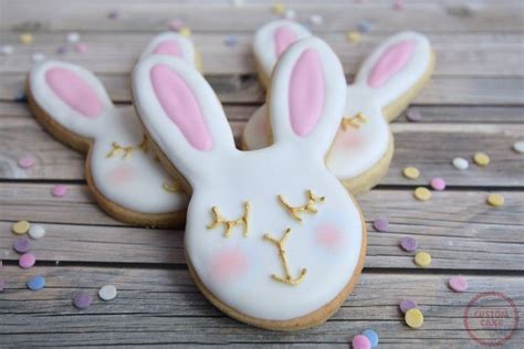 Iced Easter Biscuits — Custom Cake Classes Easter Biscuits Rabbit