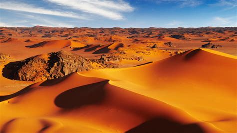 Find images of sahara desert. Explorer's Guide To The Sahara Desert - CBS Miami