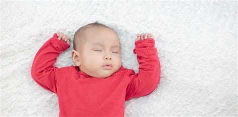 Posisi Tidur Bayi Yang Benar Dan Aman Untuk Hindari Risiko Sids