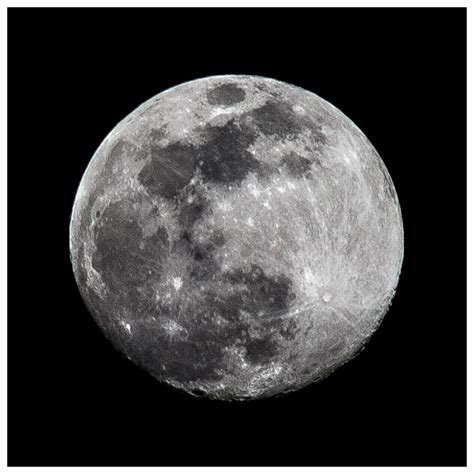 Moon 21 July 2013 - Refraction