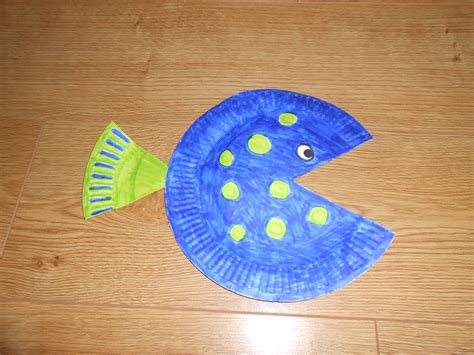 Paper Plate Fish Diy And Craft Pinterest