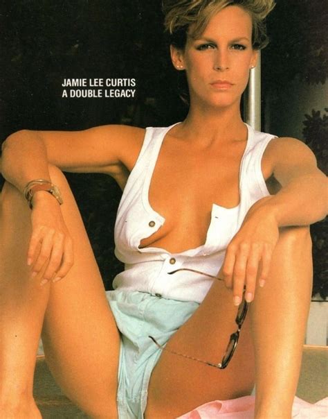 Jamie Lee Curtis Shows Off Her Completely Naked Ass Nudestan Naked Celebrities Photos