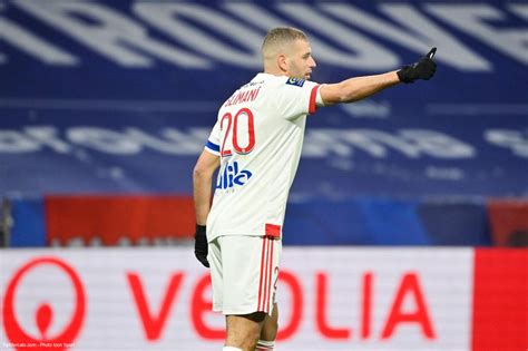 I understood that it was impossible to deal with a period of time like colonization without accepting the fact that it was a very ambiguous, very gray period, slimani says. OL : Slimani a fait ses débuts contre Metz