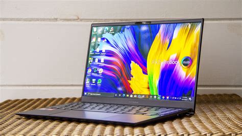 Asus Zenbook 13 Oled Review Dazzling To A Point The Verge