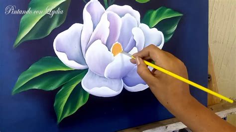 Como Pintar Un Cuadro De Flores Magnolias Con Pintura Acrílica