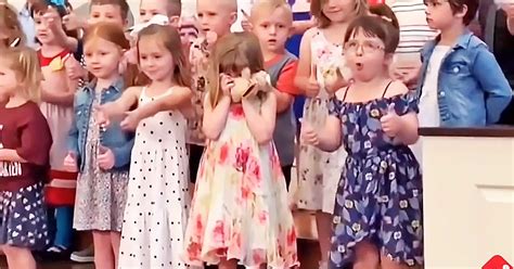 five year old girl steals the show with hilarious dance moves at preschool performance the