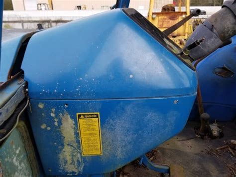 Used Ford 7610 Dash Cowling Gulf South Equipment Sales