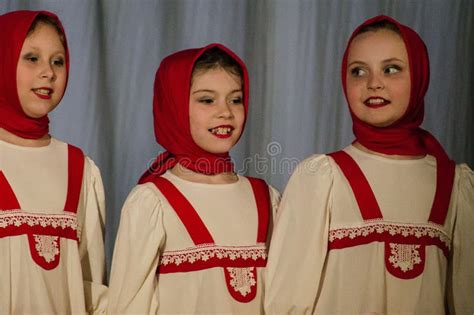 Russian Folk Dance Contest Life In Dance In The Town Of Kondrovo Kaluga Region In Russia In