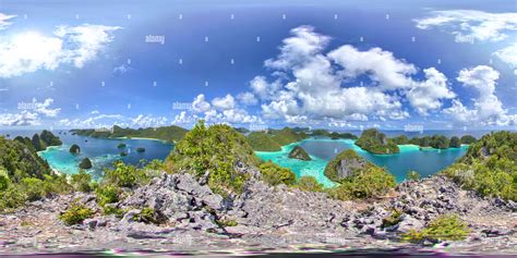 360° View Of Pulau Wayag In Raja Ampat With Msv Amira Alamy