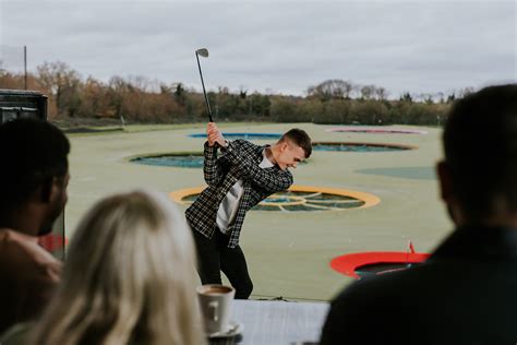 3 Games for £15 | Topgolf Chigwell